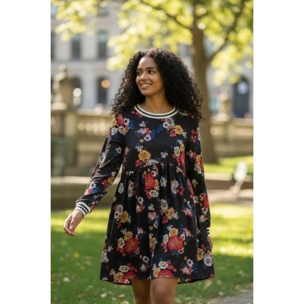Taylor & Sage Floral Knee Length Dress Black Long Sleeve Large